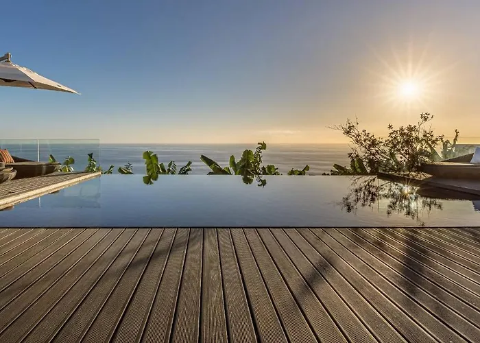 The One Madeira * 蓬他达维托亚